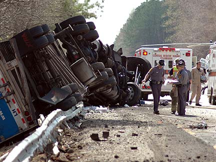A McKinney, TX Semi-Truck accident involving a passenger vehicle can cause extreme injury and even death. Contact a McKinney, Texas 18 Wheeler Accident Lawyer for a free initial consultation.