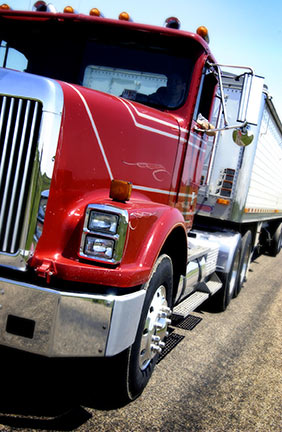 A Kenner, LA Lowboy accident involving a passenger vehicle can cause extreme injury and even death. Contact a Kenner, LA 18 Wheeler Accident Attorney for a free initial consultation.