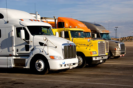 Big rig, 18 wheeler, box truck, straight truck, flatbed, and bobtail are examples of commercial trucks driven on Garland, Dallas County and Collin County, Texas, highways.