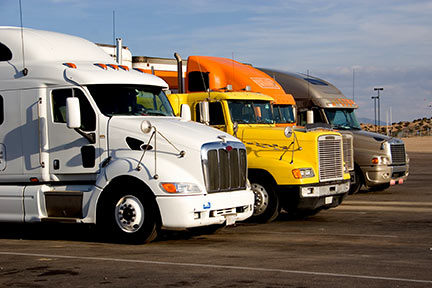Garland, Texas Straight Truck Injury Lawyers Big rig, 18 wheeler, box truck, straight truck, flatbed, and bobtail are examples of commercial trucks driven on Garland, Dallas County and Collin County, Texas, highways.